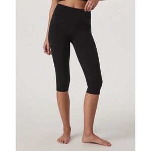 Vuori All The Feels Crop Legging Womens XS Black Cut Off Knee Length Pant